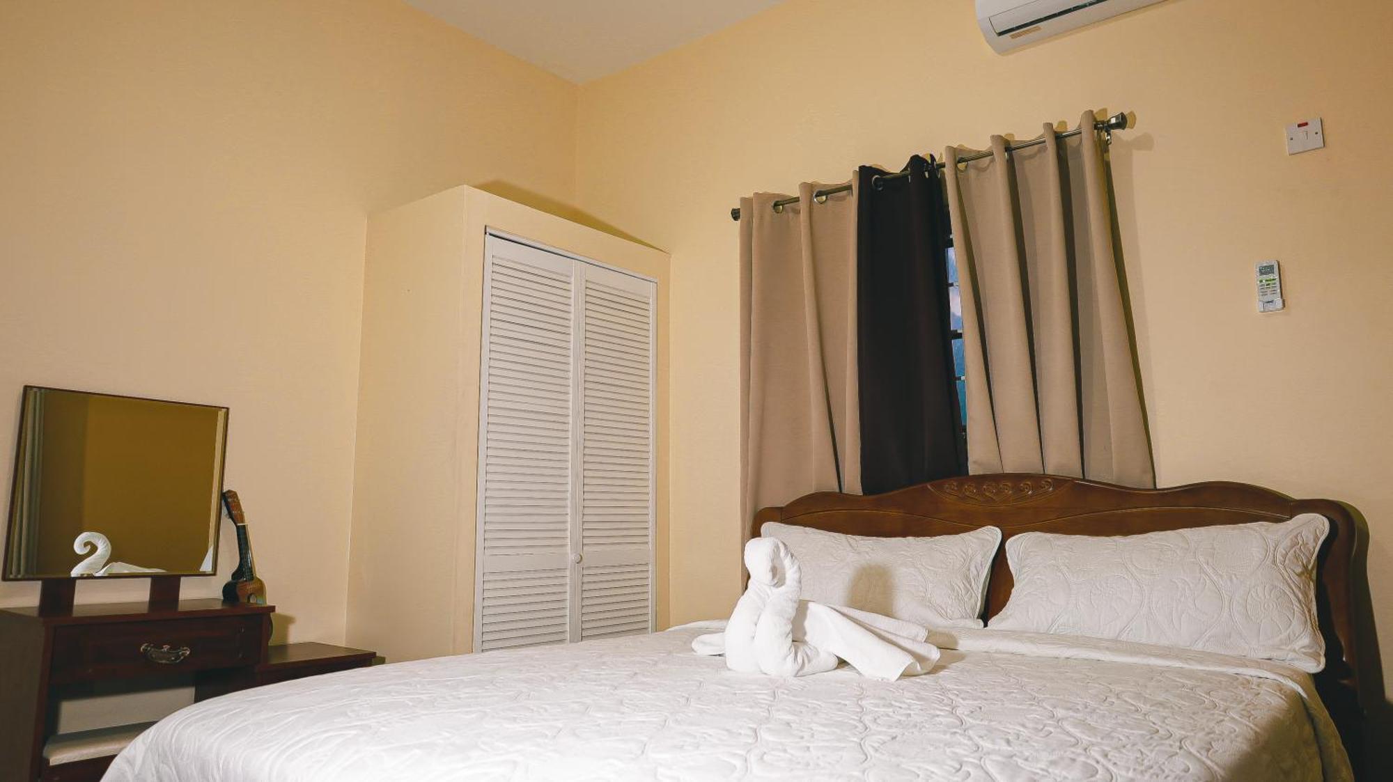 Incognito Culture Rooms Kingston Bagian luar foto